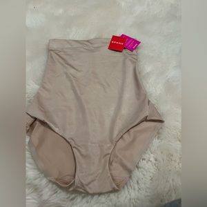 Spanx Champagne Beige size Small nwt High-Waisted Brief
